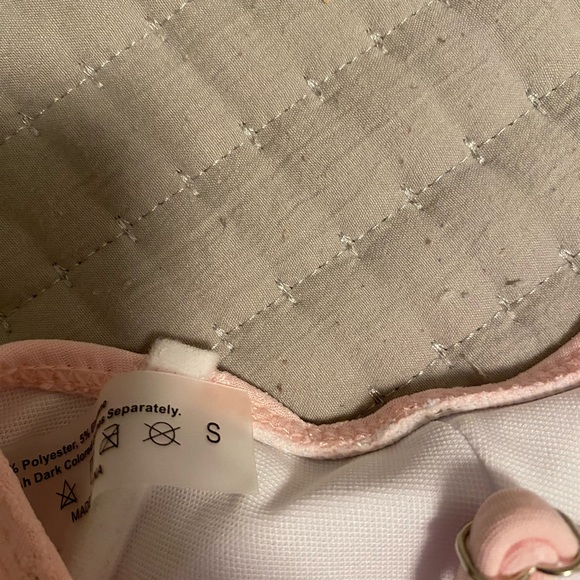 Shein Pink Ruffle Bikini - Picture 4 of 4